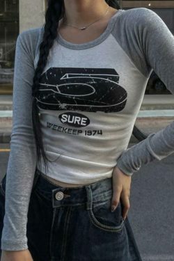 Vintage Print Raglan Long Sleeve Tee - Y2K Aesthetic Top with Coquette Style and Grunge Vibes