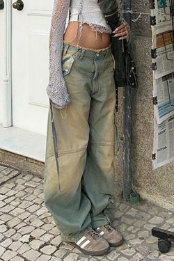 Vintage Raw-Trim Wide-Leg Jeans: Y2K Fashion with Coquette Aesthetic