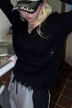 Vintage Ribbed Tattered V-Neck Sweater - Y2K Fashion Coquette Aesthetic Grunge Style