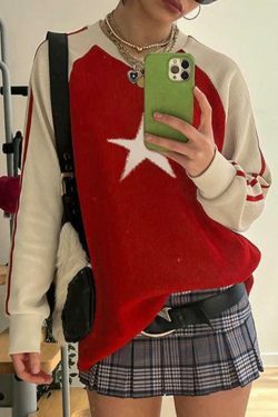 Vintage Star Raglan Sweater in Contrast Colors