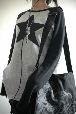 Vintage Star Y2K Long Sleeve Tee - Nostalgic Aesthetic Top for Women with a Retro Vibe