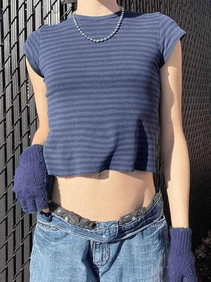 Vintage Striped Baby Crop Top in Y2K Aesthetic Style