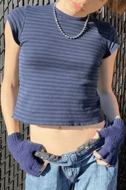 Vintage Striped Baby Crop Top in Y2K Aesthetic Style