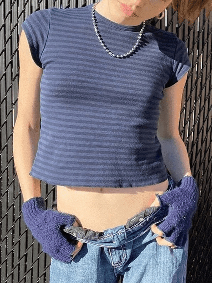 Vintage Striped Baby Crop Top in Y2K Aesthetic Style