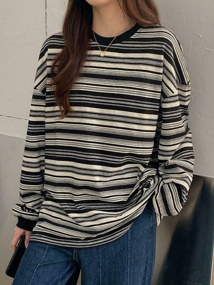 Vintage Striped Crew Neck Pullover Sweater for Y2K Fashion Enthusiasts