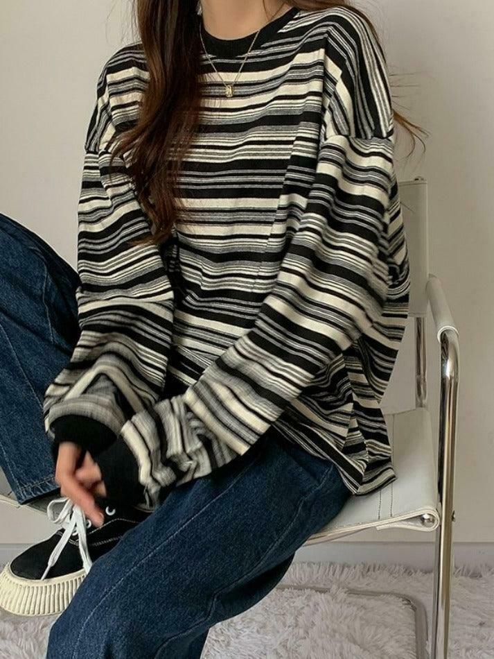 Vintage Striped Crew Neck Pullover Sweater for Y2K Fashion Enthusiasts