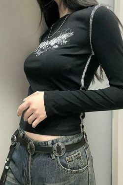 Vintage Style Long Sleeve Wings Print Slim-Fit T-Shirt for Women - Y2K Fashion Aesthetic