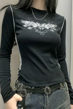 Vintage Style Long Sleeve Wings Print Slim-Fit T-Shirt for Women - Y2K Fashion Aesthetic