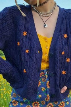 Vintage Sweater with Floral Embroidery - Y2K Fashion Aesthetic for Women