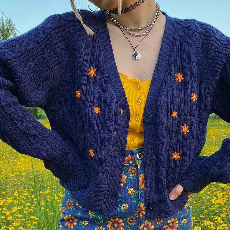 Vintage Sweater with Floral Embroidery - Y2K Fashion Aesthetic for Women Vintage Sweater with Floral Embroidery - Y2K Fashion Aesthetic for Women