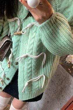 Vintage Twist Design Horn Buckle Cardigan - Y2K Fashion with Coquette & Grunge Aesthetics