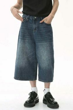 Vintage Washed Baggy Denim Shorts for a Nostalgic Y2K Aesthetic