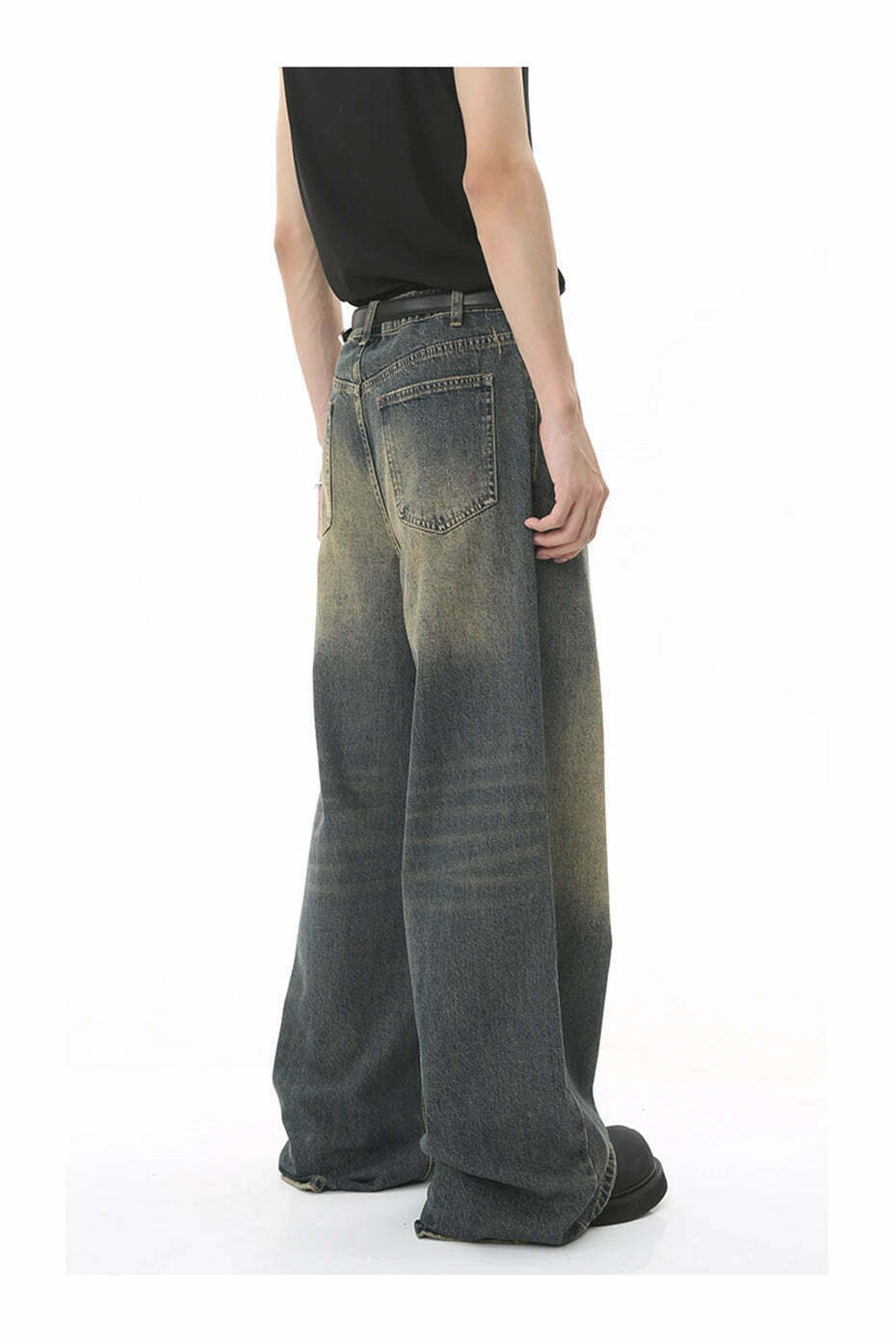 Vintage Washed Baggy Jeans: Y2K Aesthetic Denim - Coquette & Grunge Vintage Washed Baggy Jeans: Y2K Aesthetic Denim - Coquette & Grunge