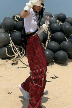 Vintage Y2K Aesthetic Cargo Skirt with Coquette Style and Grunge Vibes - Cute Tops and Hoodies