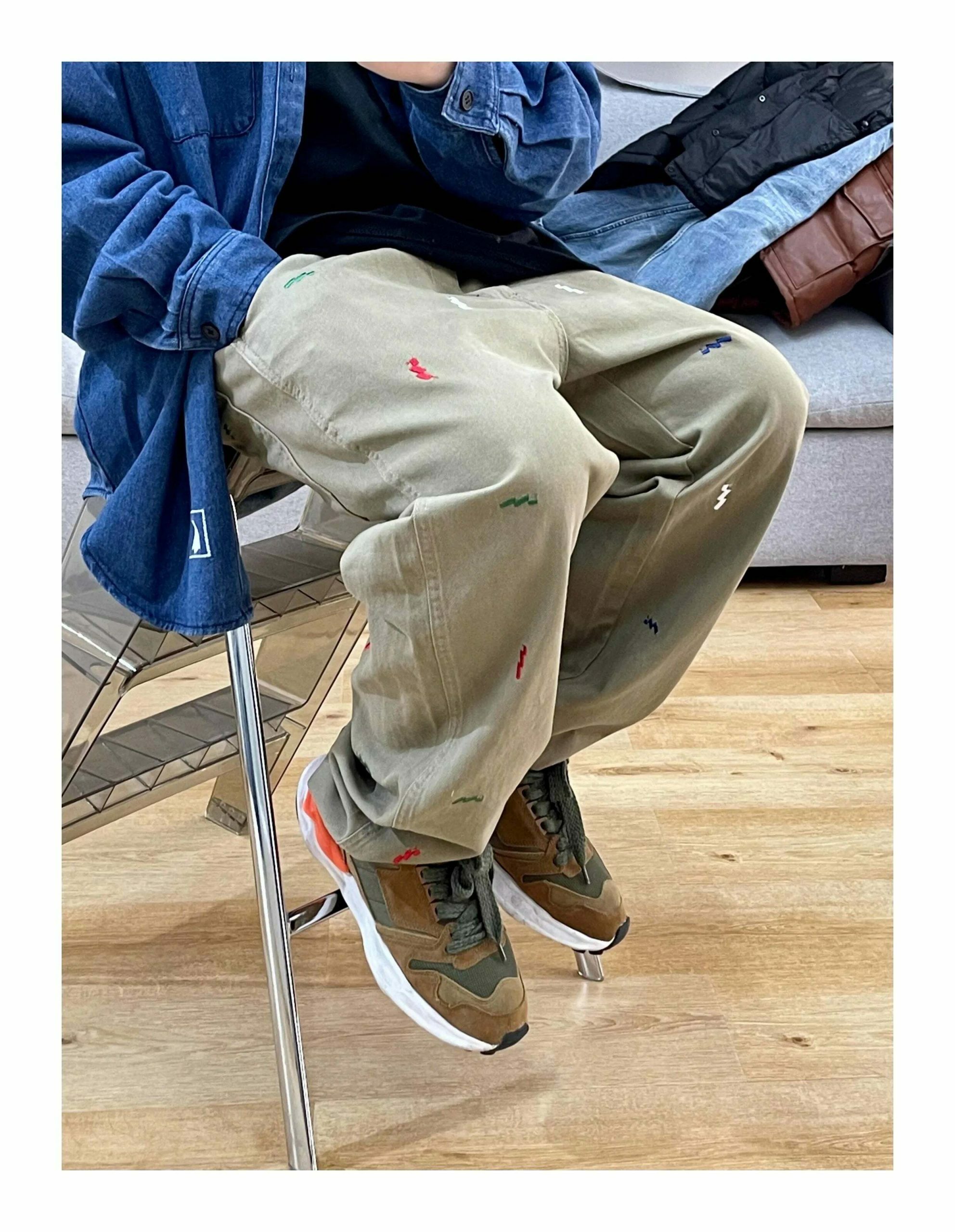 Vintage Y2K Aesthetic Embroidered Jeans - Coquette Style with Grunge & Pastel Goth Vibes Vintage Y2K Aesthetic Embroidered Jeans - Coquette Style with Grunge & Pastel Goth Vibes