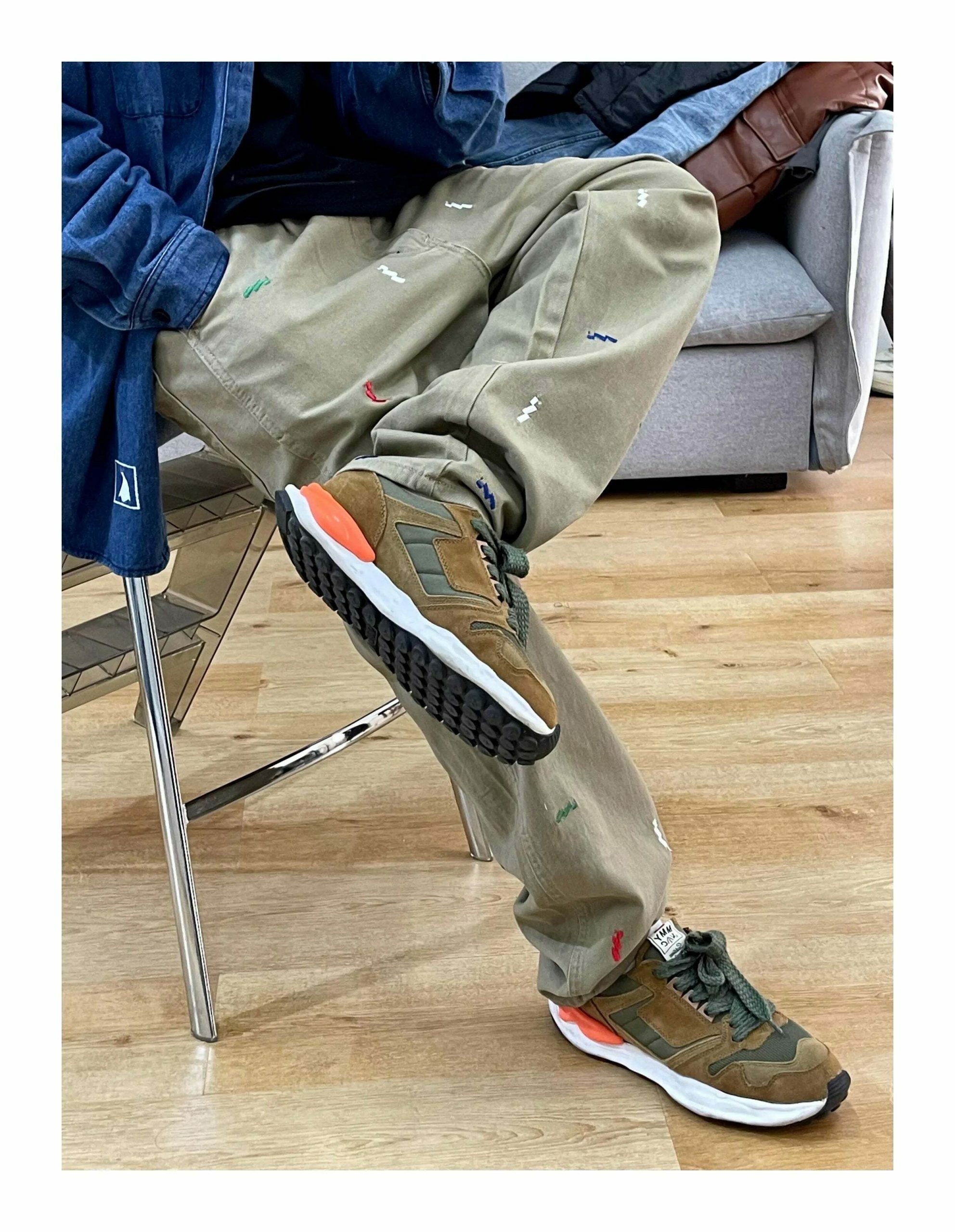 Vintage Y2K Aesthetic Embroidered Jeans - Coquette Style with Grunge & Pastel Goth Vibes Vintage Y2K Aesthetic Embroidered Jeans - Coquette Style with Grunge & Pastel Goth Vibes