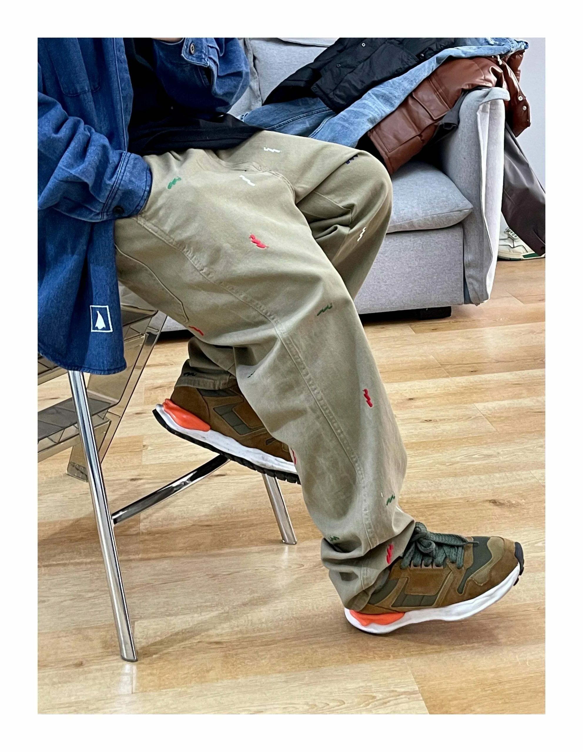 Vintage Y2K Aesthetic Embroidered Jeans - Coquette Style with Grunge & Pastel Goth Vibes Vintage Y2K Aesthetic Embroidered Jeans - Coquette Style with Grunge & Pastel Goth Vibes