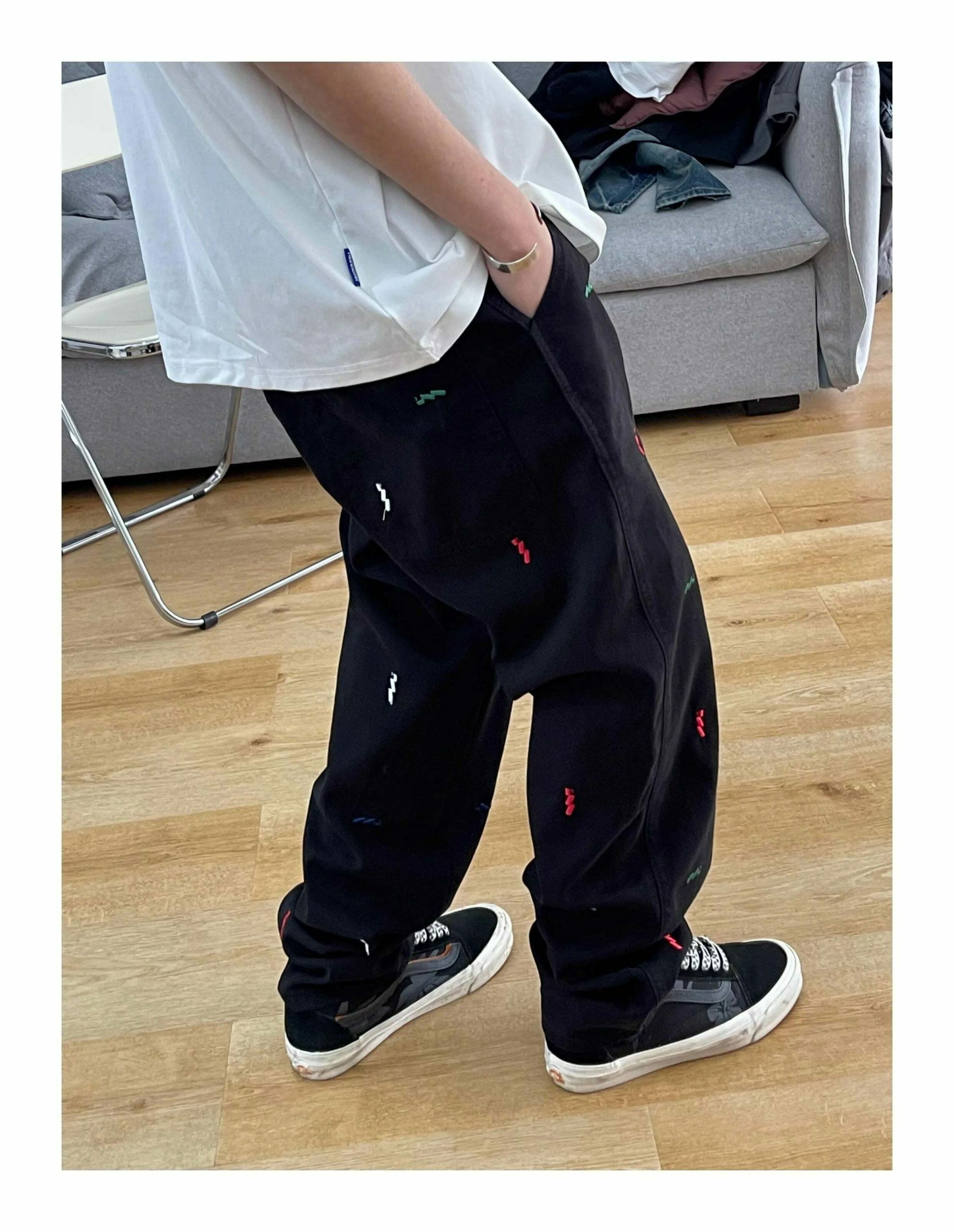 Vintage Y2K Aesthetic Embroidered Jeans - Coquette Style with Grunge & Pastel Goth Vibes Vintage Y2K Aesthetic Embroidered Jeans - Coquette Style with Grunge & Pastel Goth Vibes