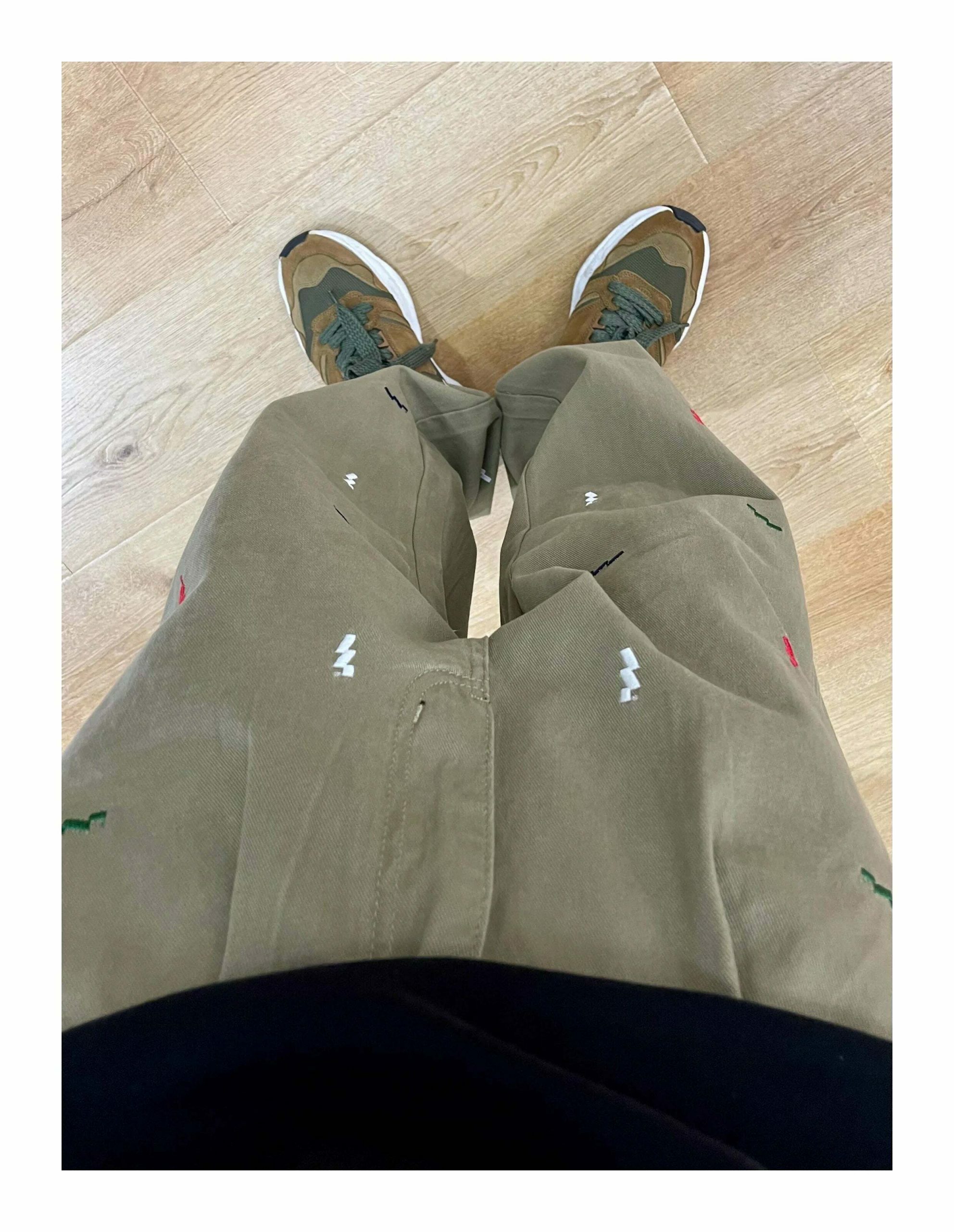 Vintage Y2K Aesthetic Embroidered Jeans - Coquette Style with Grunge & Pastel Goth Vibes Vintage Y2K Aesthetic Embroidered Jeans - Coquette Style with Grunge & Pastel Goth Vibes