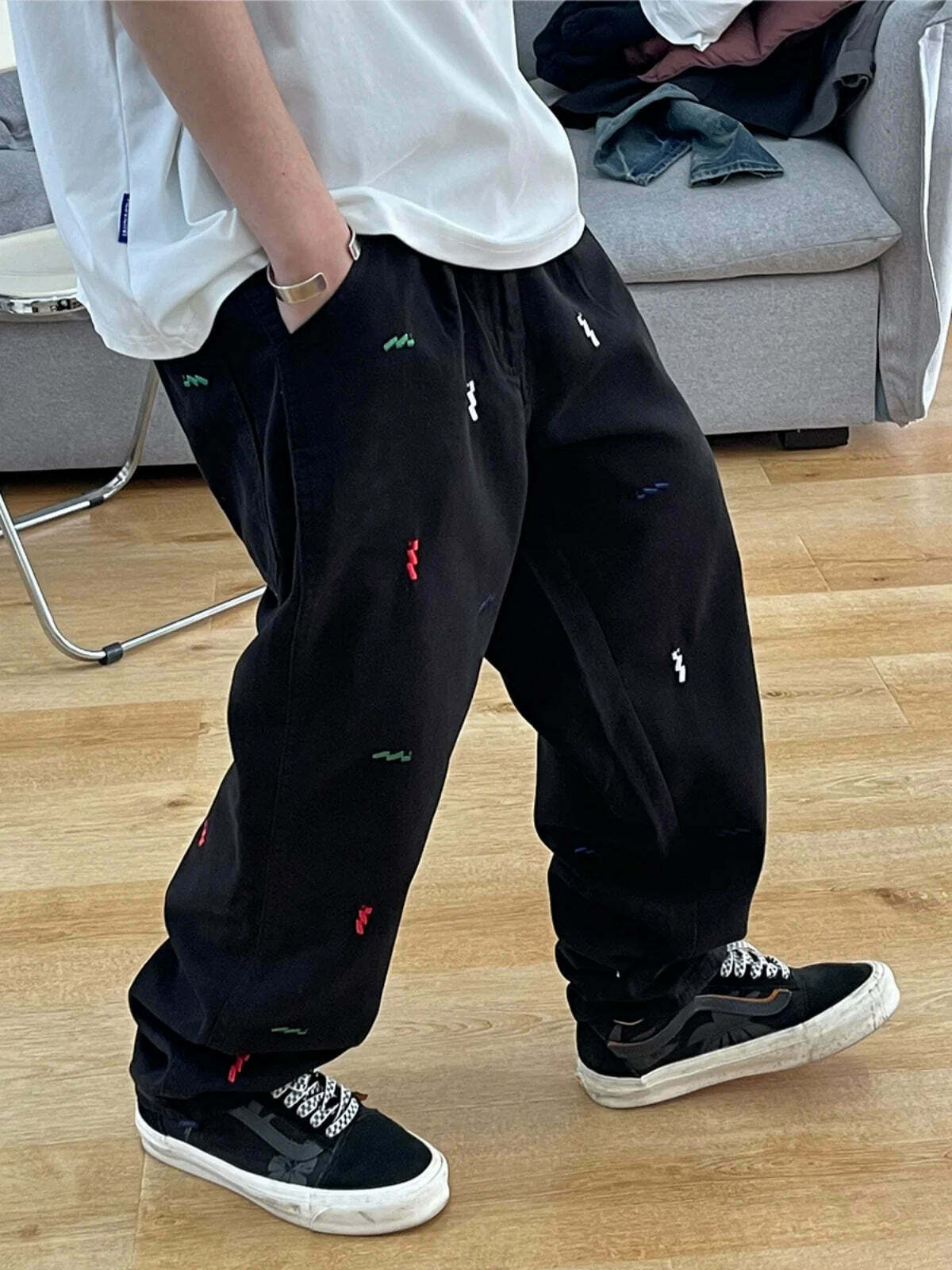 Vintage Y2K Aesthetic Embroidered Jeans - Coquette Style with Grunge & Pastel Goth Vibes Vintage Y2K Aesthetic Embroidered Jeans - Coquette Style with Grunge & Pastel Goth Vibes