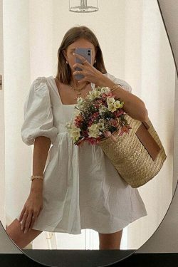 Vintage Y2K Fashion: Coquette Aesthetic Cargo Skirt & Goth Makeup - Grunge Style