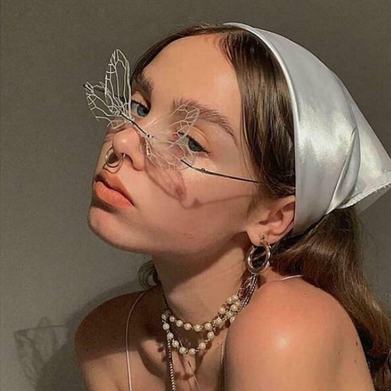 Vintage Y2K Fashion: Coquette Aesthetic Cargo Skirt & Wings Sunglasses