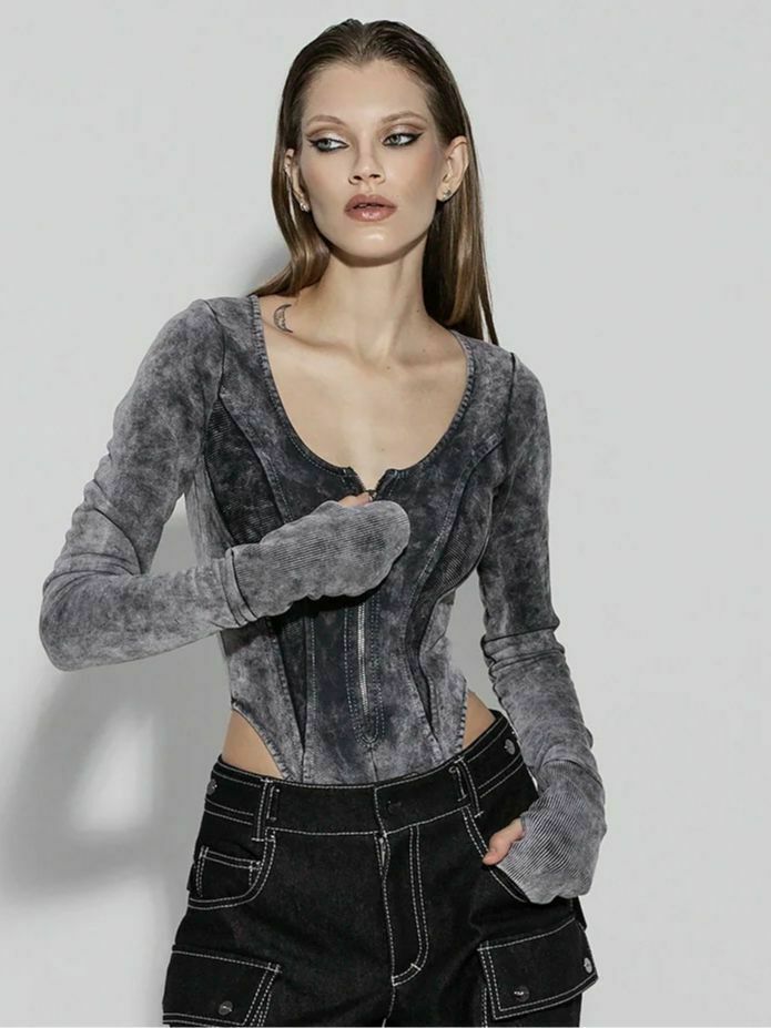 Vintage Y2K Style Cargo Skirt with Distressed Aesthetic - Coquette Fashion Statement Piece