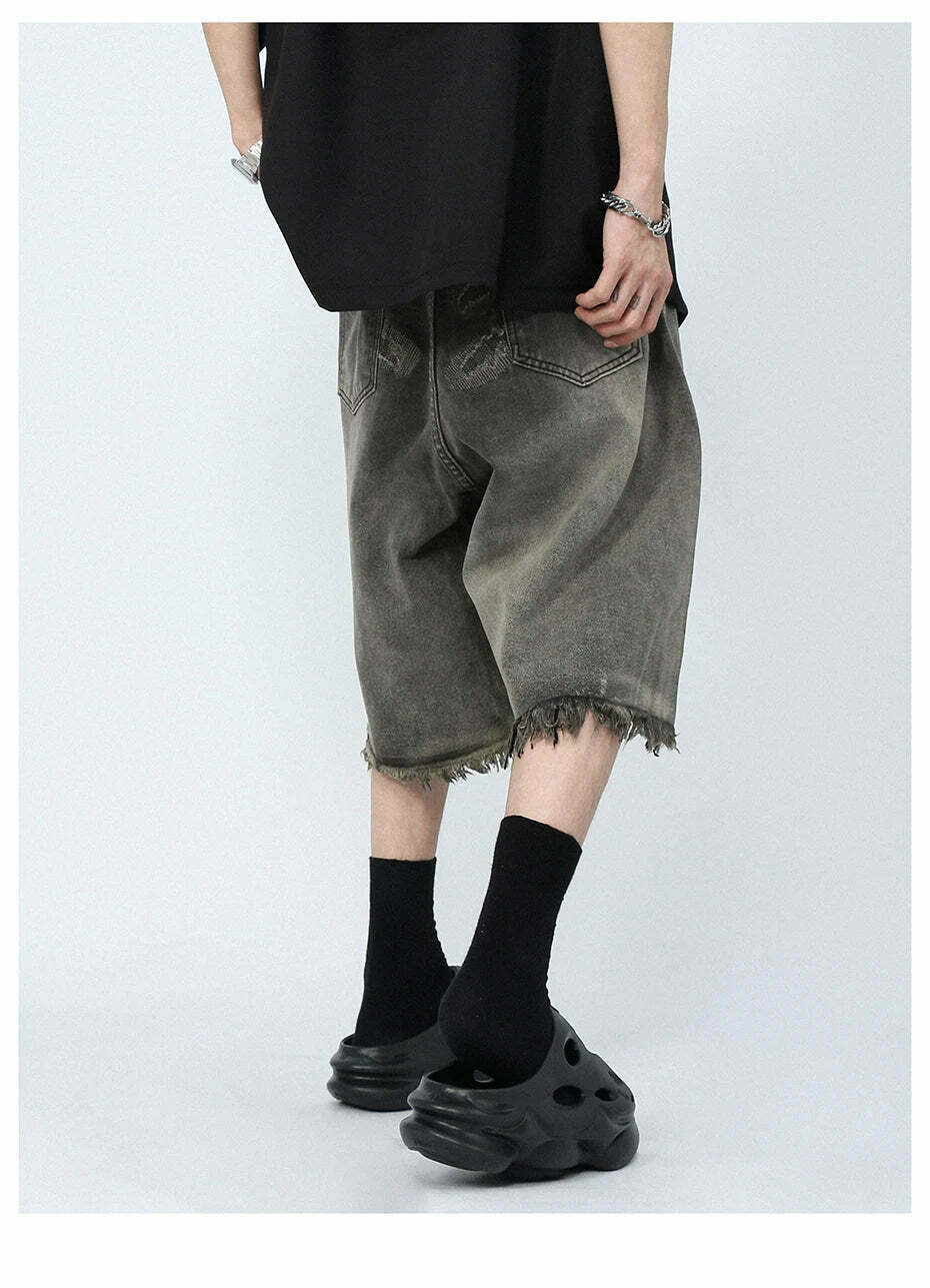 Vintage Y2K Style Extreme Wash Frayed Denim Cargo Skirt Vintage Y2K Style Extreme Wash Frayed Denim Cargo Skirt