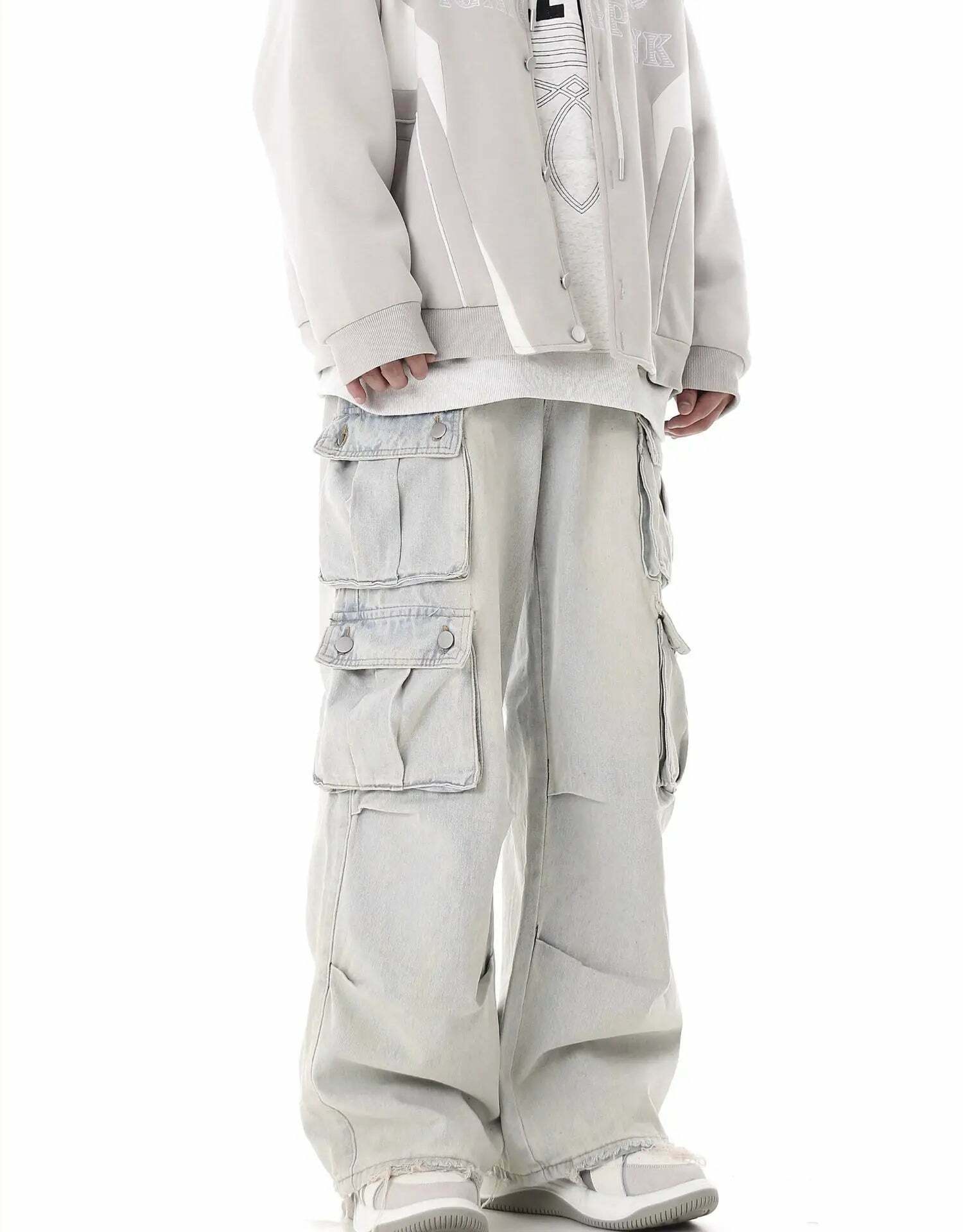 Washed Y2K Cargo Jeans: Coquette Aesthetic with Grunge & Pastel Goth Vibes