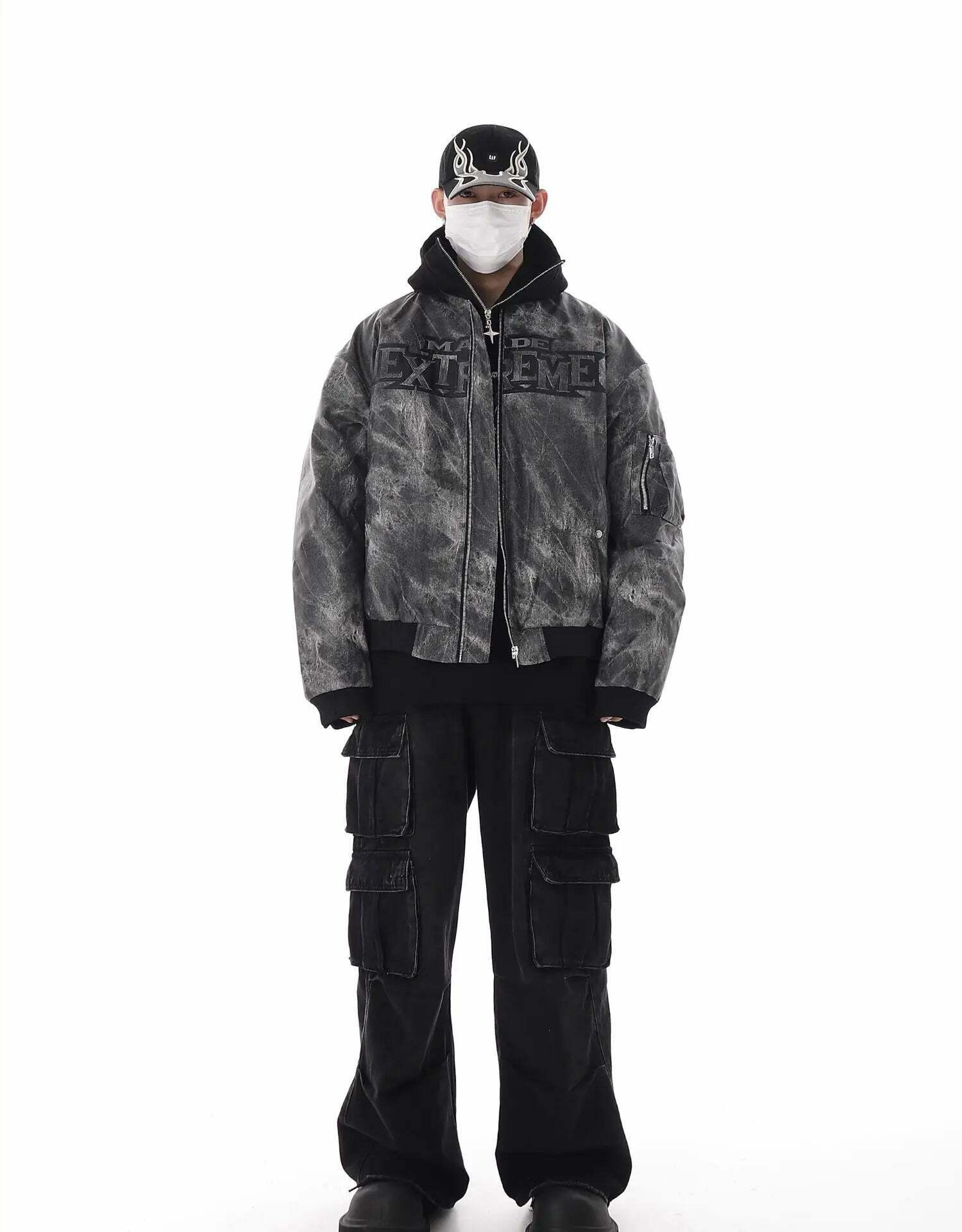 Washed Y2K Cargo Jeans: Coquette Aesthetic with Grunge & Pastel Goth Vibes