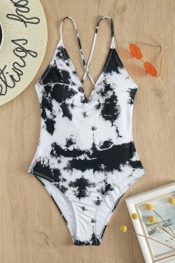 Y2K Aesthetic Black & White Halter Swimsuit - Retro Coquette Style for Women