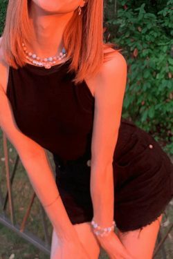 Y2K Aesthetic Black Backless Lace-Up Halter Vest for Niche Women Fashion