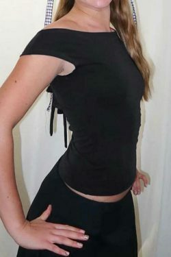 Y2K Aesthetic Black Tank Top: Coquette Grunge Fashion & Cute Tops