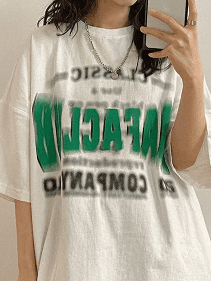 Y2K Aesthetic Blurred Letter Graphic Tee - Coquette & Grunge Style Women's Fashion