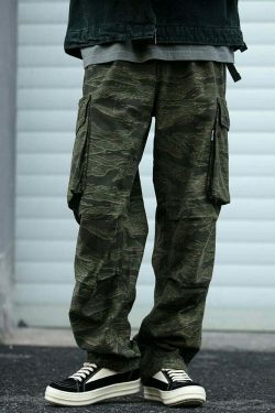 Y2K Aesthetic Camo Cargo Pants: Coquette Style Grunge Fashion for Women