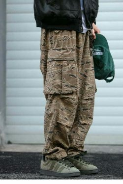 Y2K Aesthetic Camo Cargo Pants: Coquette Style Grunge Fashion for Women