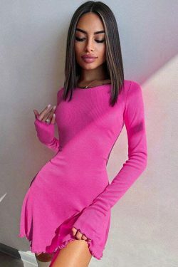 Y2K Aesthetic Cargo Skirt: Coquette Grunge with Pastel Goth & Old Money Elegance