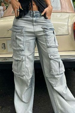 Y2K Aesthetic Cargo Skirt: Coquette Grunge with Pastel Goth Vibes