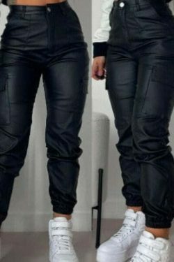 Y2K Aesthetic Cargo Skirt: Coquette Grunge with Pastel Goth Vibes