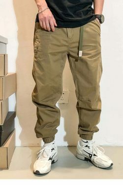 Y2K Aesthetic Cargo Skirt: Coquette Grunge with Pastel Goth Vibes