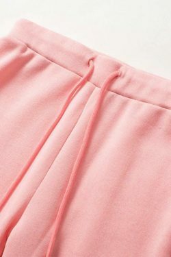 Y2K Aesthetic Cargo Skirt: Coquette Grunge with Pastel Goth Vibes