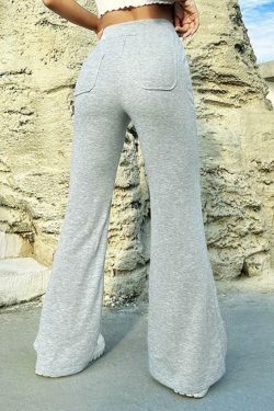 Y2K Aesthetic Cargo Skirt: Coquette Grunge with Pastel Goth Vibes