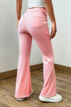 Y2K Aesthetic Cargo Skirt: Coquette Grunge with Pastel Goth Vibes