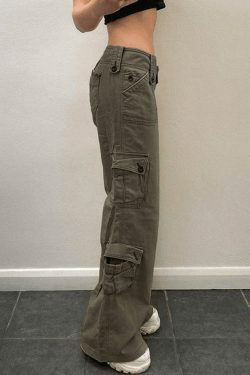 Y2K Aesthetic Cargo Skirt: Coquette Style Grunge Fashion with Buttoned Straight Leg Jeans