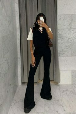 Y2K Aesthetic Cargo Skirt: Coquette Style Grunge Fashion with Cute Tops and Pastel Goth Vibes