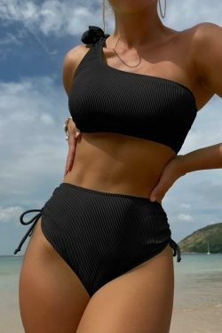 Y2K Aesthetic Cargo Skirt: Coquette Style Grunge Outfit with Cute Tops and Pastel Goth Vibes