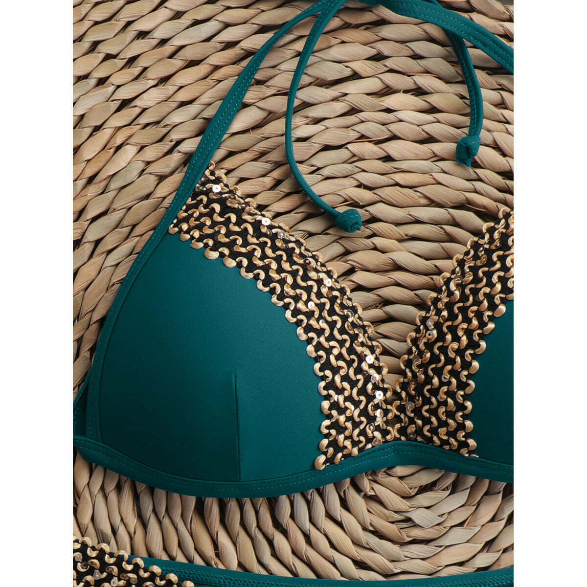 Y2K Aesthetic Cargo Skirt: Coquette Style Grunge Outfit with Cute Tops and Pastel Goth Vibes Y2K Aesthetic Cargo Skirt: Coquette Style Grunge Outfit with Cute Tops and Pastel Goth Vibes