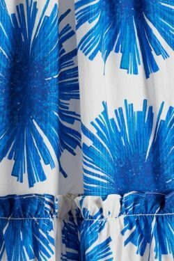 Y2K Aesthetic Cargo Skirt: Coquette Style Grunge Outfit with Cute Tops and Pastel Goth Vibes