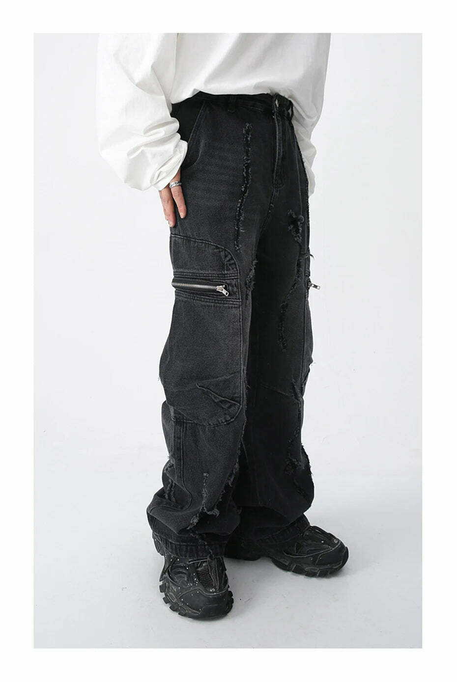 Y2K Aesthetic Cargo Skirt: Coquette Style Grunge Outfit with Loose Fit Cargo Jeans Y2K Aesthetic Cargo Skirt: Coquette Style Grunge Outfit with Loose Fit Cargo Jeans