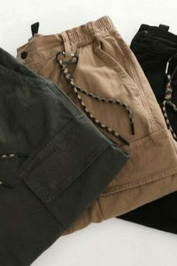 Y2K Aesthetic Cargo Skirt: Coquette Style Grunge Outfit with Pastel Goth Vibes